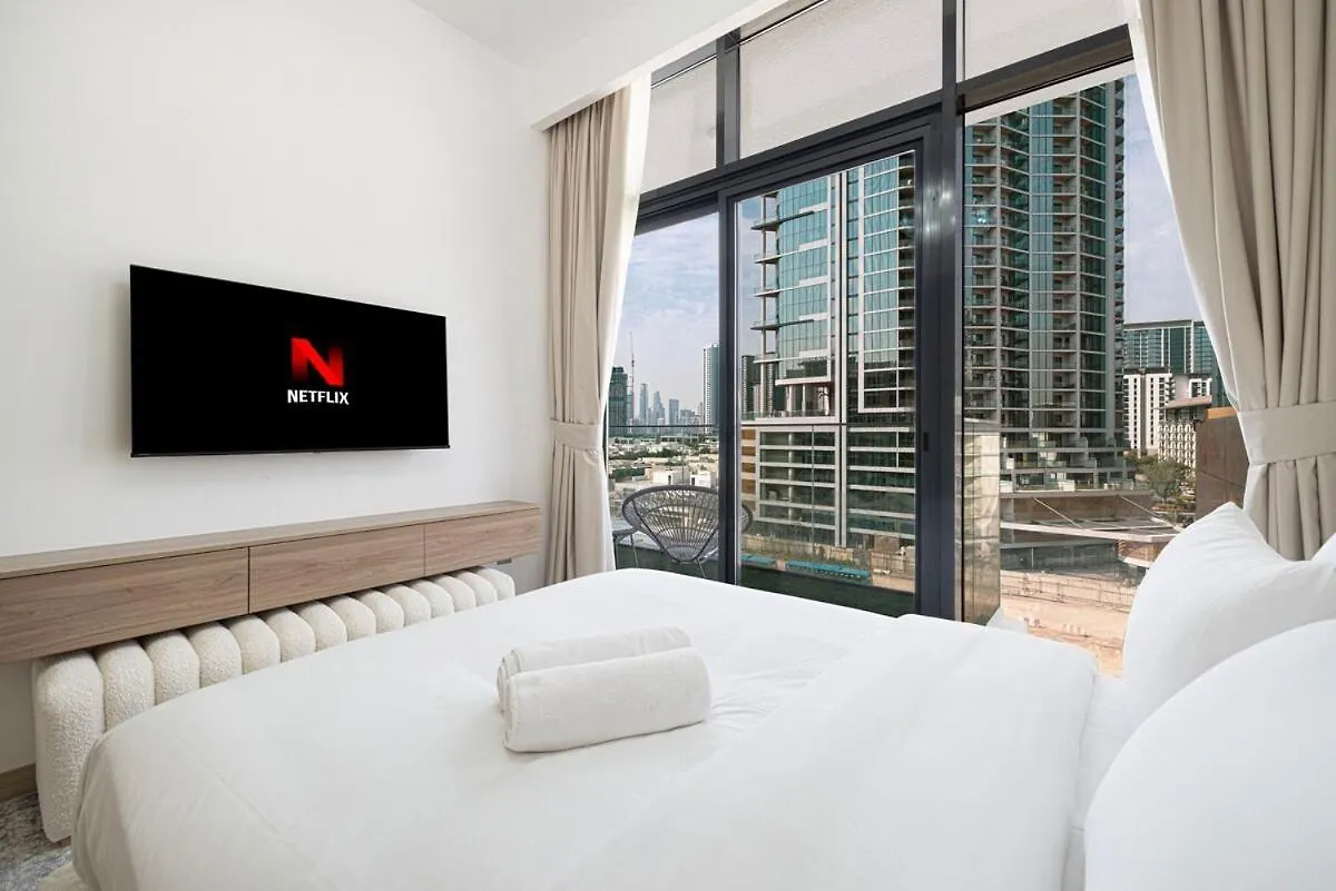 Tick - 2Br Apartment With Balcony In Azizi Riviera Dubaï Émirats arabes unis